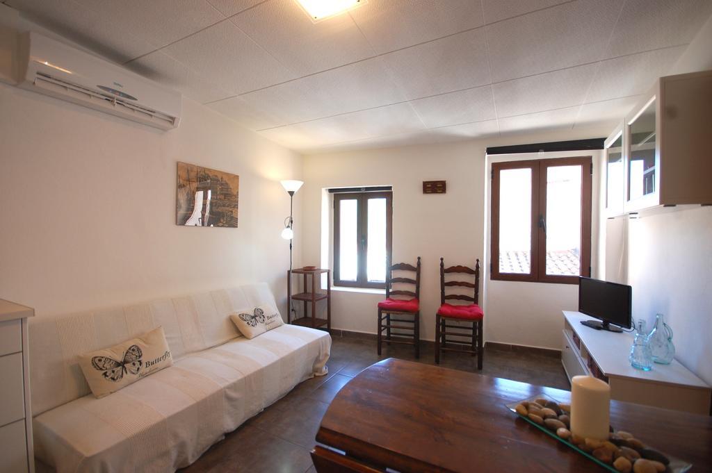 Lets Holidays Cozy Apartment 70 M. From The Beach In Tossa Тосса-де-Мар Экстерьер фото
